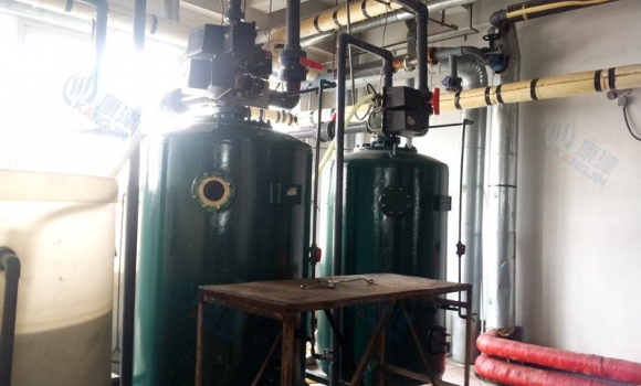 锅炉软水器,锅炉软化水装置,离子交换器,锅炉软化水设备50吨/每小时-永兴集团KF-KF-E2-900 双阀双罐（美国富莱克控制阀3900#7）