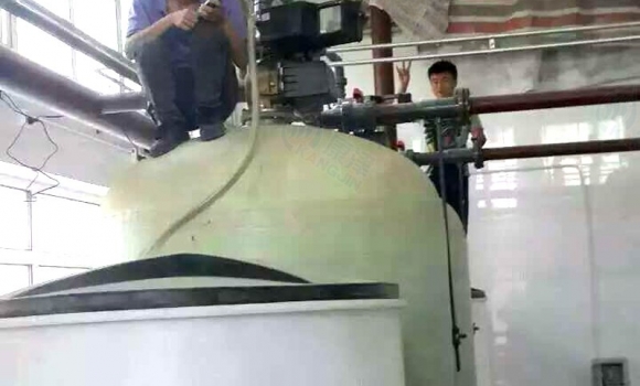 锅炉软水器,锅炉软化水装置,离子交换器,锅炉软化水设备50吨/每小时-永兴集团KF-KF-/E2-1500 双阀双罐（美国富莱克控制阀3900#7）